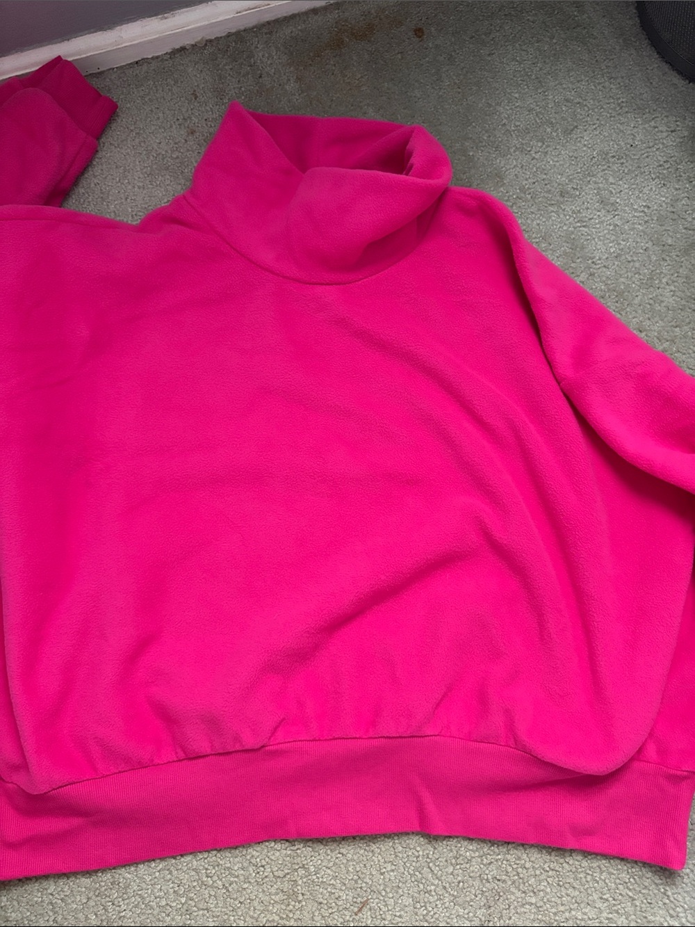 Old Navy Trendy Mockneck Woman’s Hot Pink Turtleneck Pullover Sweater